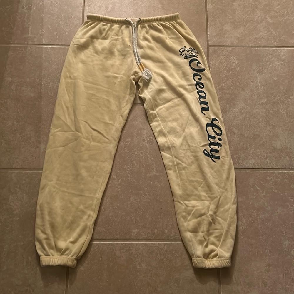 Women’s medium yellow sweat pants